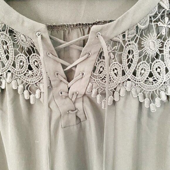 Express black lace detail long sleeve lightweight flowy blouse top shirt - Small - Picture 4 of 9